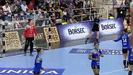 Hand - C1 : Metz prend une très belle option