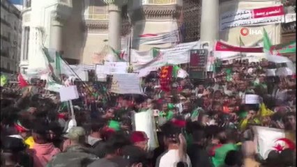 Cezayirliler '3b'nin İstifasını İstiyor