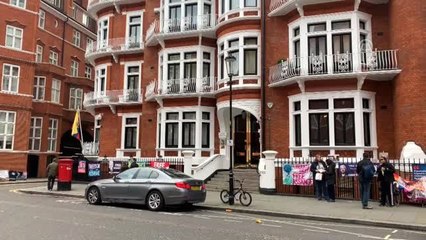 Assange'ın "Ekvador Büyükelçiliğinden Çıkarılacağı" İddiası