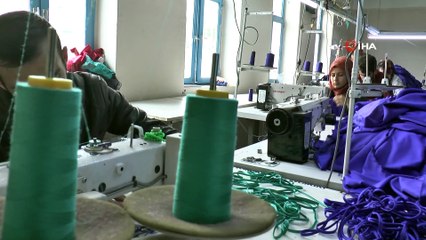Köyün gençleri ve öğrenciler okul projesiyle kazanıyor