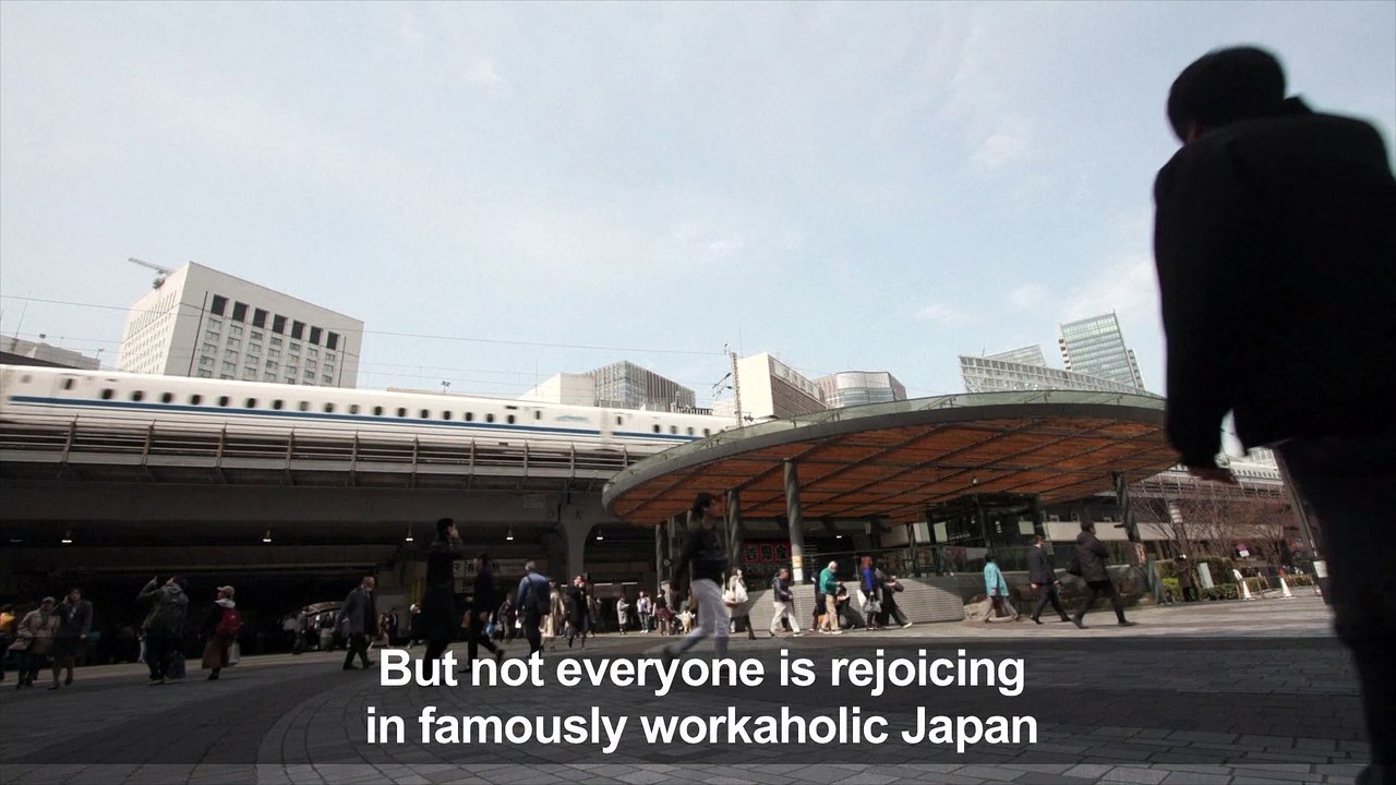 Extra abdication holidays pose dilemma for hardworking Japanese