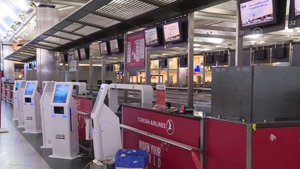 Atatürk Havalimanı terminalleri sessizliğe büründü - İSTANBUL