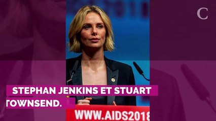 "Célibataire depuis dix ans", Charlize Theron lance un appel : "Je suis incroyablement disponible"