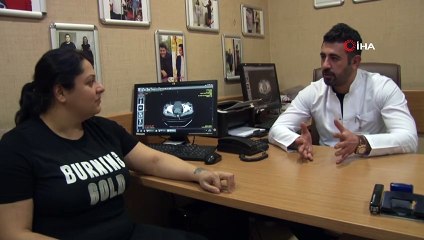 Şarkıcı Hüzün kilolarından kurtulmak için operasyon geçirdi