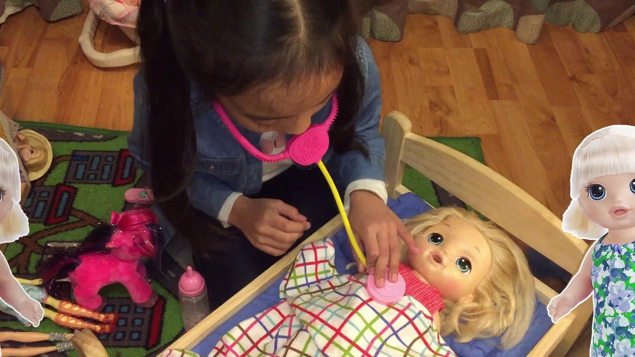 Baby Alive Pretend Playing | My Baby Alive Needs My Care
