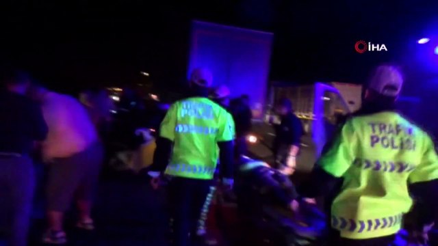 Düzce TEM'den Trafik Kazası! MidibüS Tır'a Çarptı: 6 Ölü