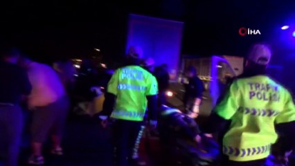 Düzce TEM'den Trafik Kazası! MidibüS Tır'a Çarptı: 6 Ölü