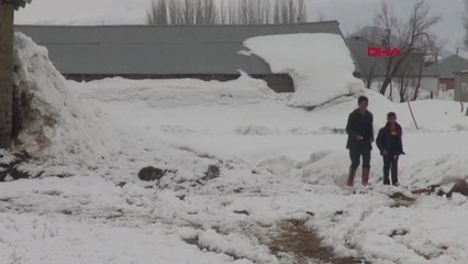 Hakkari Uzun Kış Besicileri Mağdur Etti
