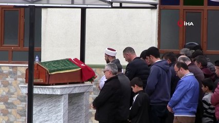 Minik Yücel son yolculuğuna uğurlandı