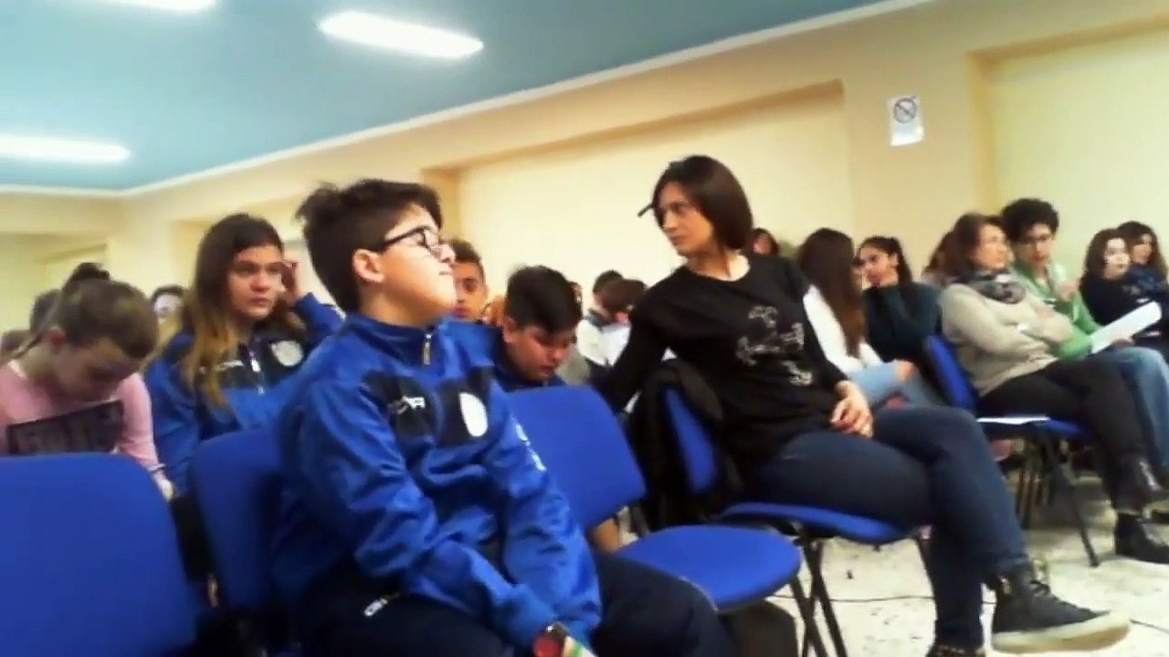 incontro con l-autore Manuel Miranda Istituto Comprensivo Virgilio Eboli 19 Marzo 2019