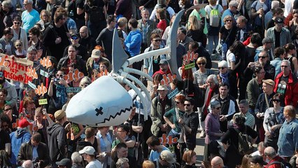 Διαδηλώσεις κατά των πανάκριβων ενοικίων