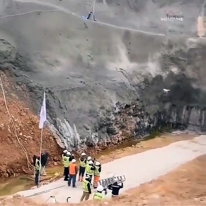 Tünel açma makinesi.Sonuna kadar izleyin