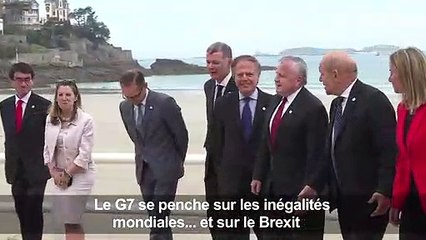 Brexit: "Il est temps que cette situation s'arrête" (Le Drian)