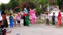 KELUCUAN ANAK2 SAAT AGUSTUSAN LOMBA NYUNGGI TAMPAH DI KEDUNGETAN KEDUNGBONDO BALEN BOJONEGORO,020817