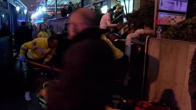 Şişli'de Halk Otobüsü Kaza Yaptı, Yaralılar Var