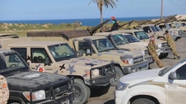 Hafter responde a los llamamientos internacionales intensificando su ofensiva