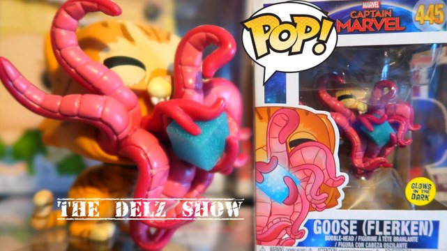Goose The Cat Flerkin Funko Pop Captain Marvel GITD Detailed Look Review With Glow In The Dark Test