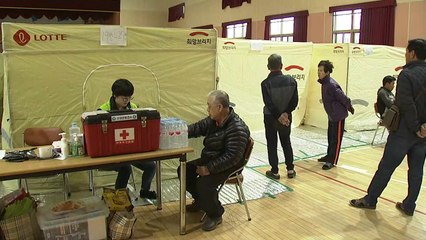 산불 피해 주민 임시대피소...춥고 불편한 생활 나흘째 / YTN