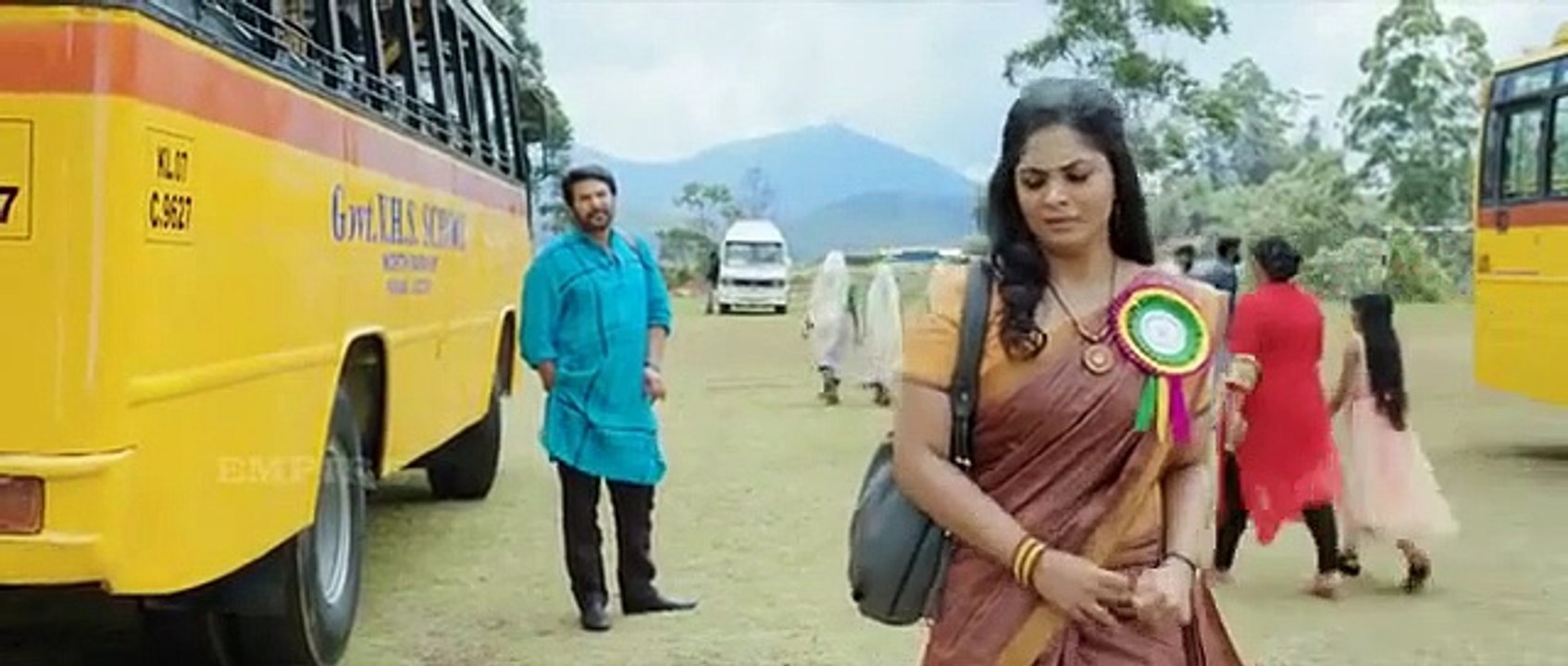 Pullikkaran Staraa (2017) MalDVDRip . 3