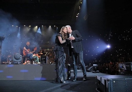 Özcan Deniz İsrail'de Verdiği Konserden 1 Milyon TL Kazandı