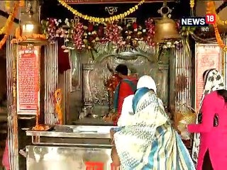 दूसरे दिन मां ब्रह्मचारिणी की पूजा अर्चना के लिए मंदिरों में उमड़ी भक्तों की भीड़