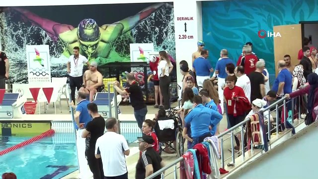 Bedensel Engeliler Yüzme Federasyon kupası müsabakaları Trabzon’da yapılıyor