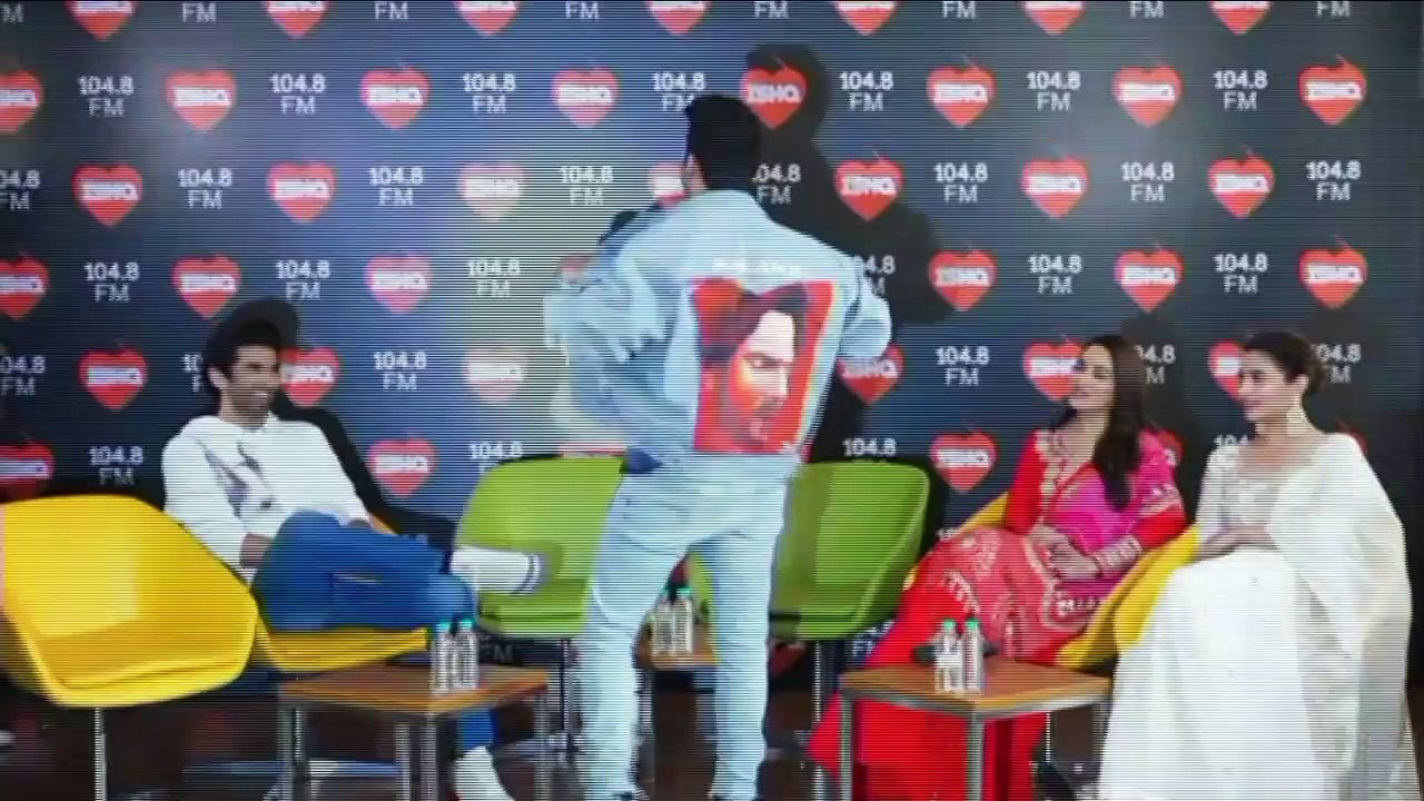 Varun Dhawan AMAZING DANCE On First Class And Ghar More Pardesiya | Kalank