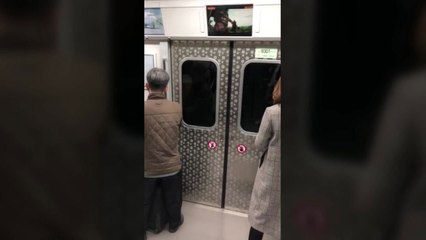 가양역 인근 상가 화재...1시간 반 동안 무정차 통과 / YTN