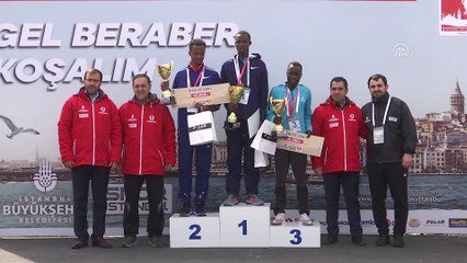 Vodafone 14. İstanbul Yarı Maratonu - İSTANBUL