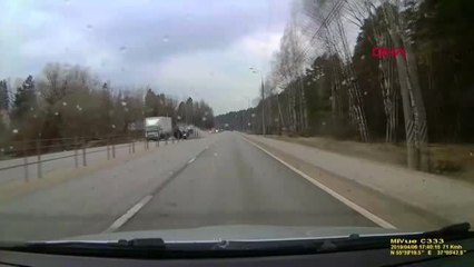 Dha Dış ? Hatalı Solladı, Taklalar Attı