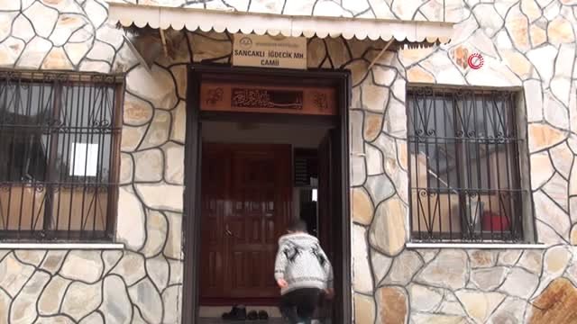 Yol Çalışması Sırasında Arabanın Çarpması Sonucu Hayatını Kaybeden Belediye İşçisi Son Yolculuğuna...