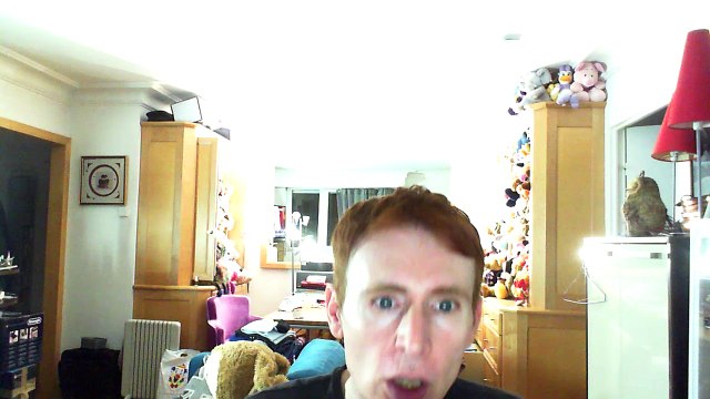 Wiwi égratigne à chaque fois de Louis Aoda