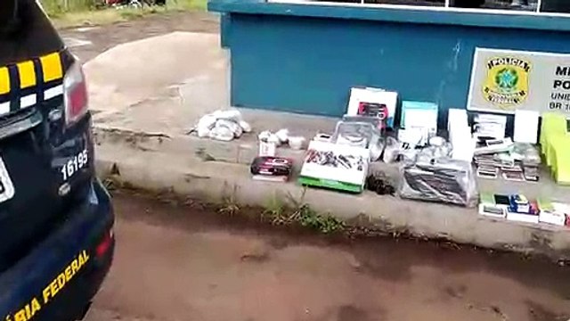 PRF apreende eletrônicos durante fiscalização na BR-163, em Lindoeste
