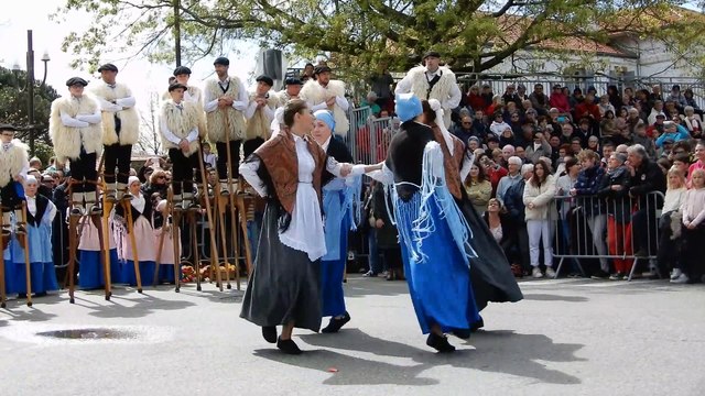 SOUSTONS Fête de la tulipe 2019 Lous Cadetouns