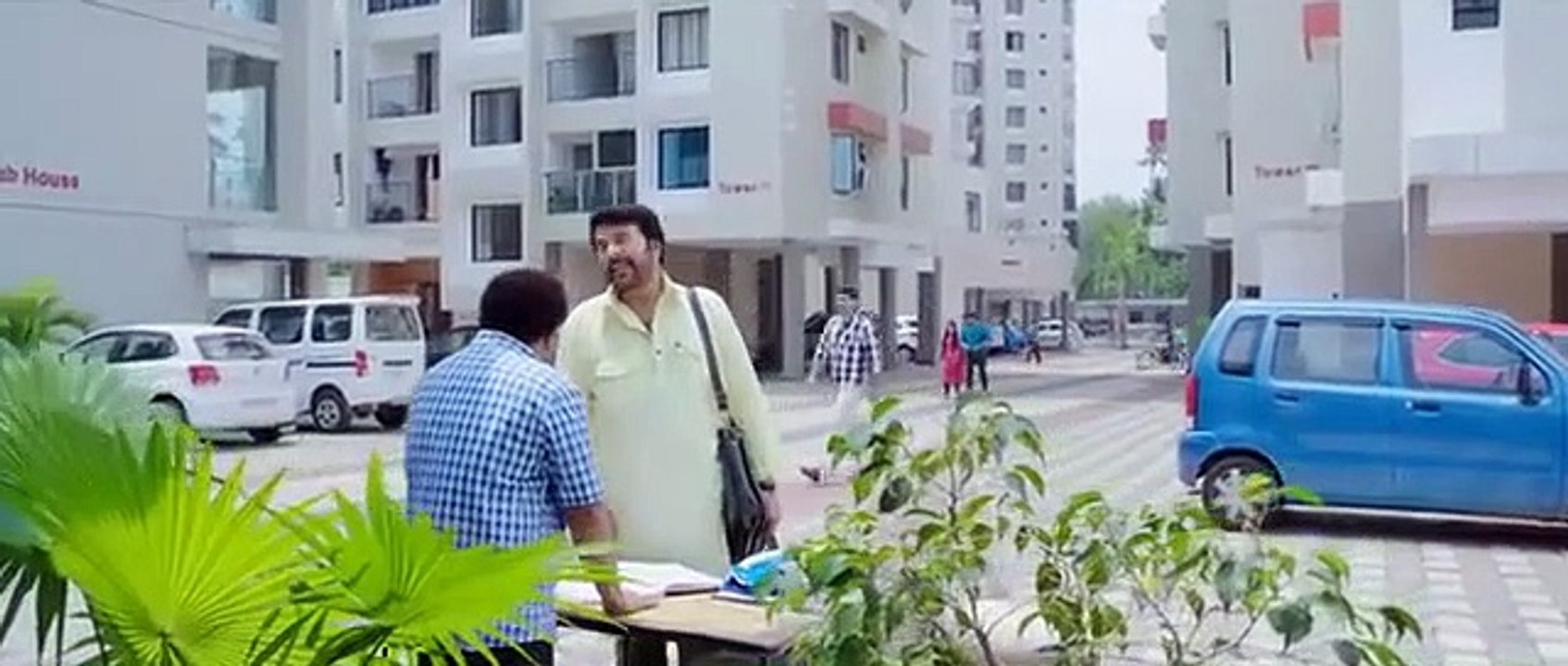 Pullikkaran Staraa (2017) MalDVDRip . 1