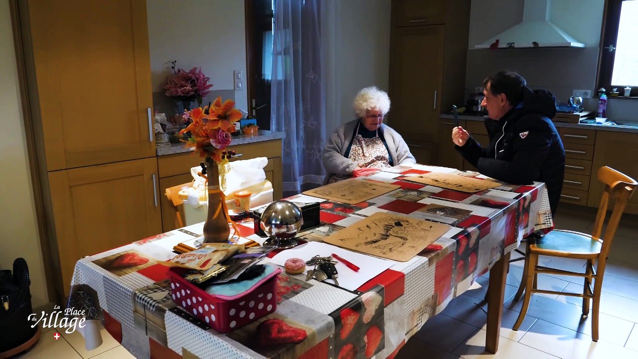 La Place du Village [S.2][E.62]