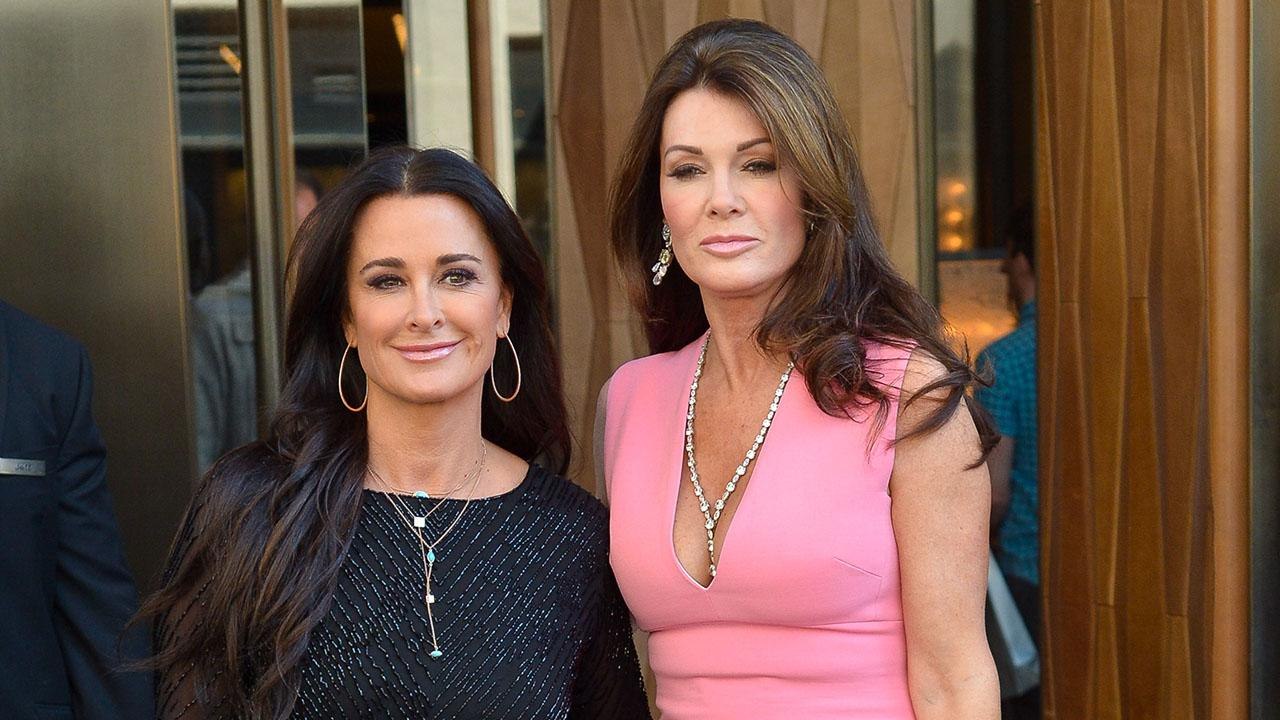'RHOBH' star Kyle Richards Talks 'PuppyGate' with Lisa Vanderpump - It Ends Their Friendship