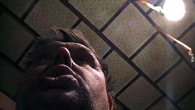 Kononowicz mówi całą prawdę dla właścicieli o wynajeciu mieszkań dla ludzi i patologicznych.