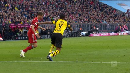 28e j. - Le Bayern atomise Dortmund et prend la tête du classement