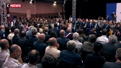 Grand débat national : la difficile position d'Edouard Philippe