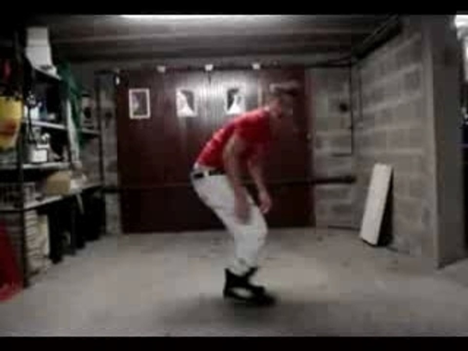 Jey jey vs lili azian (mondotek clip)