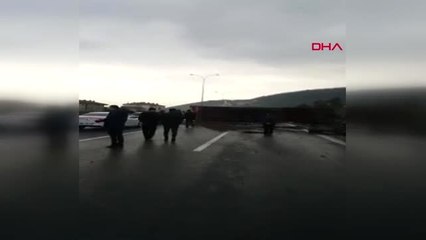 Kocaeli Tır Devrildi Tem Ulaşıma Kapandı-2