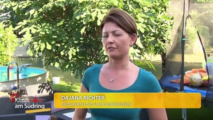 Klein Nils (7) zieht seine Gummistiefel nicht aus - Was ist draußen? | Die Familienhelfer | SAT.1 TV