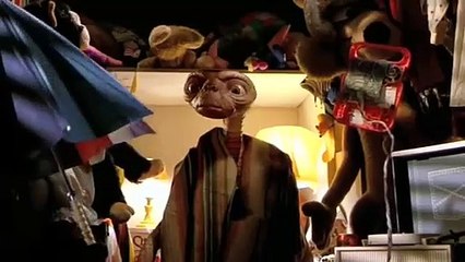 E.T.  The Extra-Terrestrial Movie (1982) - Steven Spielberg