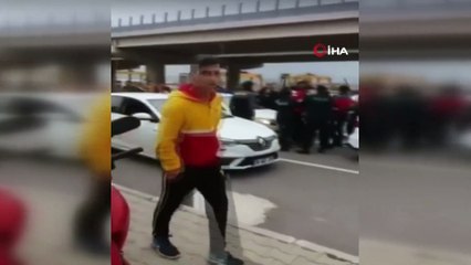 Göztepeli oyuncular ile taraftarlar maç çıkışı kapıştı
