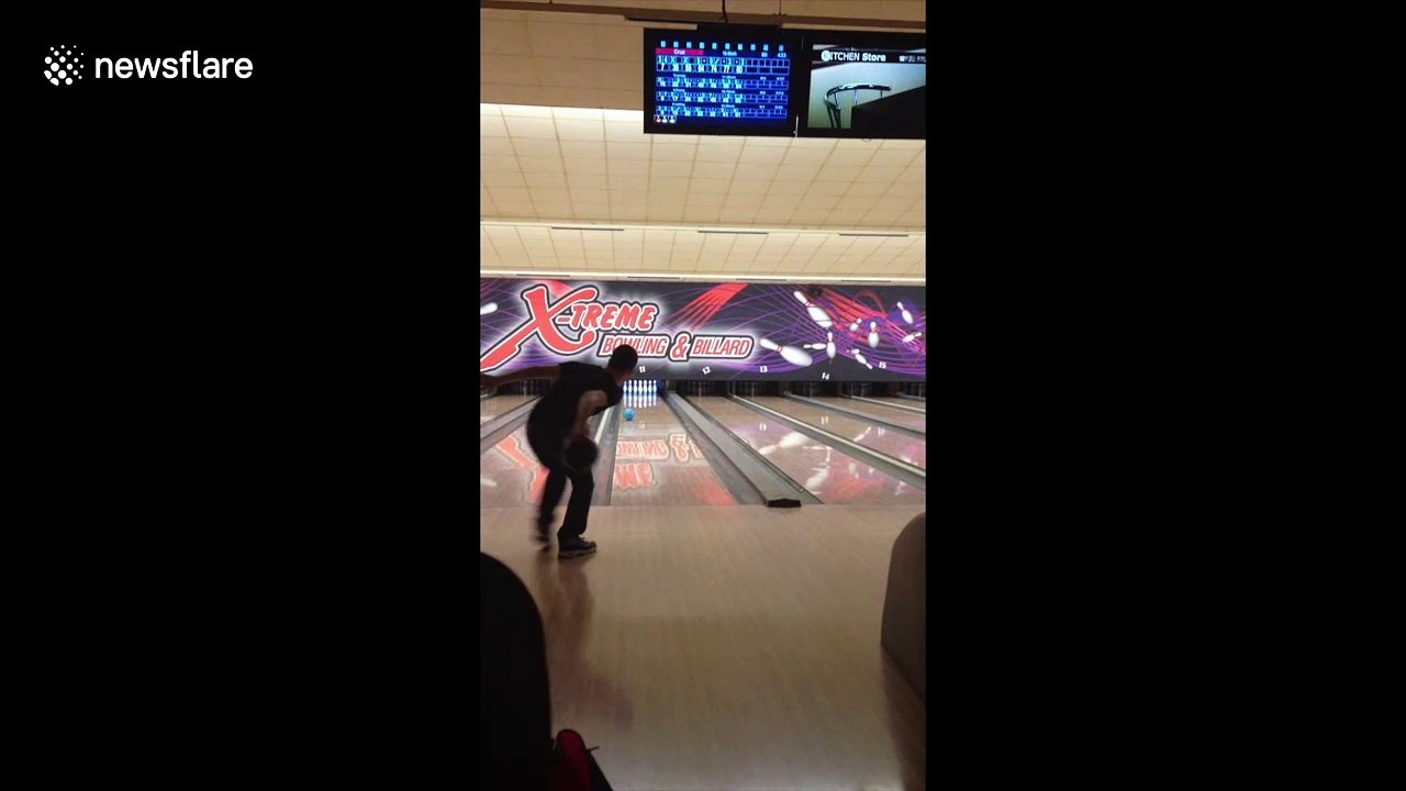 Man makes awesome 'double-ball' bowling strike in Luxembourg
