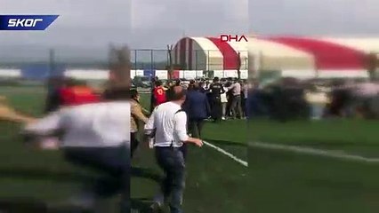 Bolu'da U-17 maçında kavga çıktı