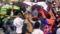 - Sudan’da protestolar bakanlık önünde sürüyor- Polisten biber gazlı müdahale