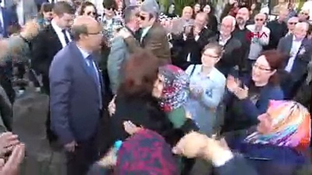 Safranbolu'nun ilk kadın belediye başkanı mazbatasını aldı