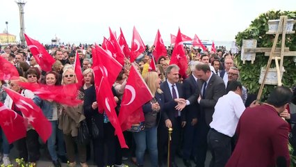 İzmir Büyükşehir Belediye Başkanı Soyer göreve başladı